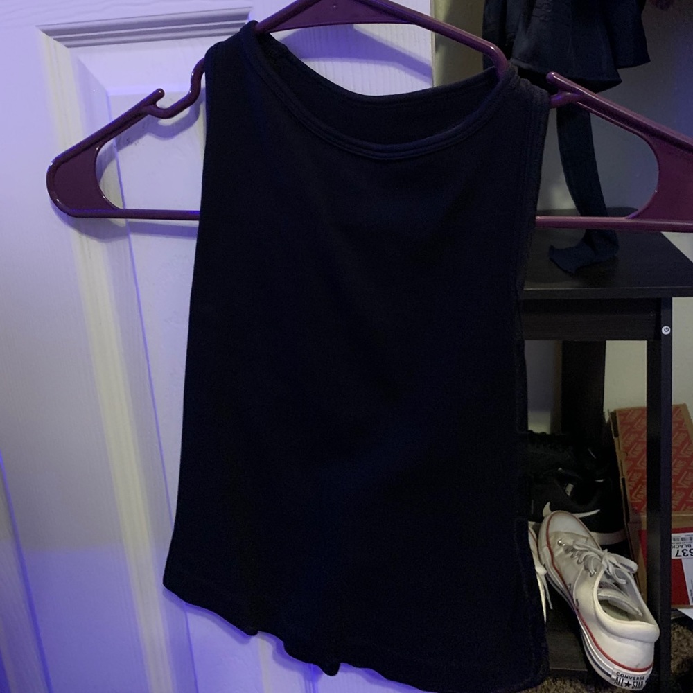 Black halter crop top